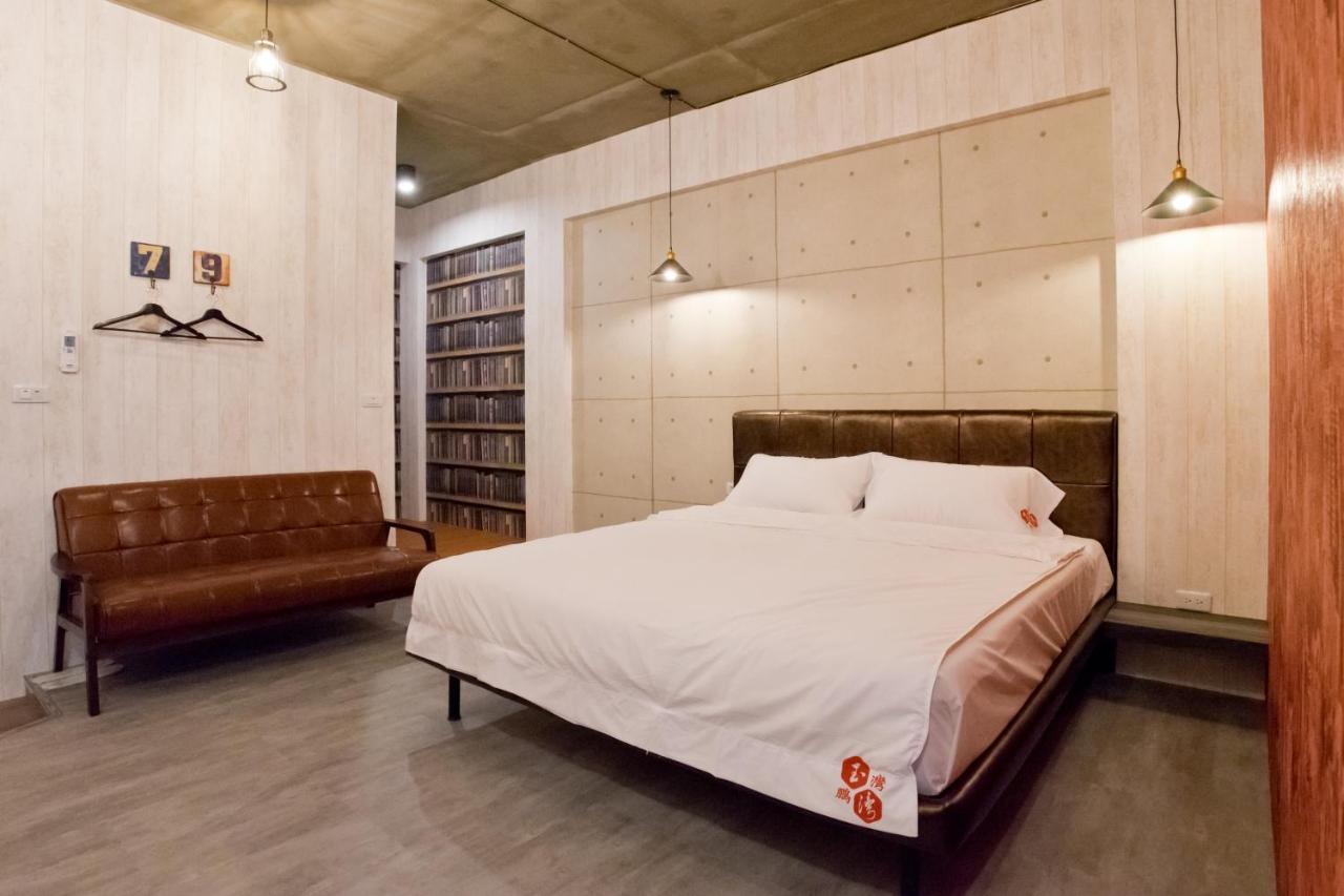 玉灣鵬灣民宿jade Bay B&B 東港 エクステリア 写真