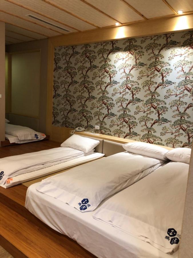 玉灣鵬灣民宿jade Bay B&B 東港 エクステリア 写真